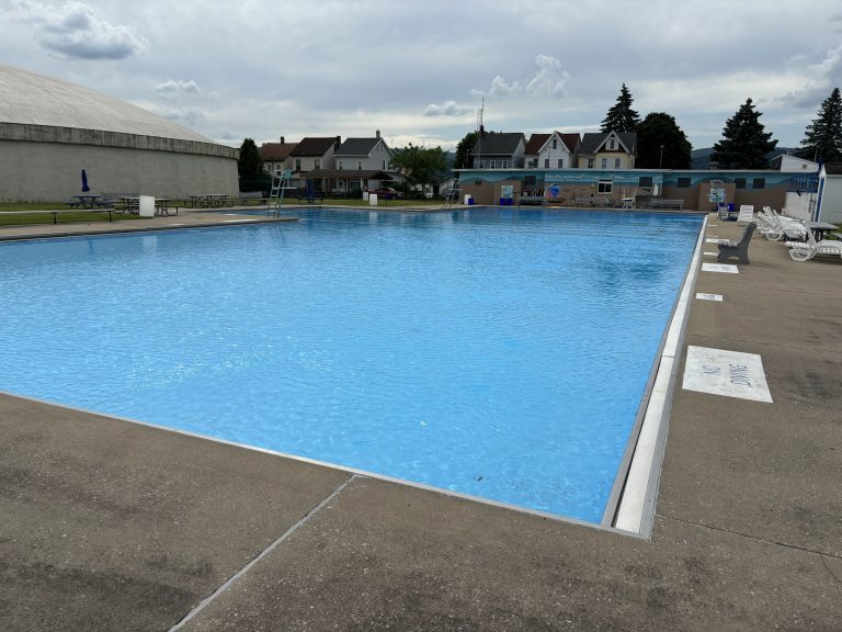 Prospect_Pool_Repaint_Altoona_01